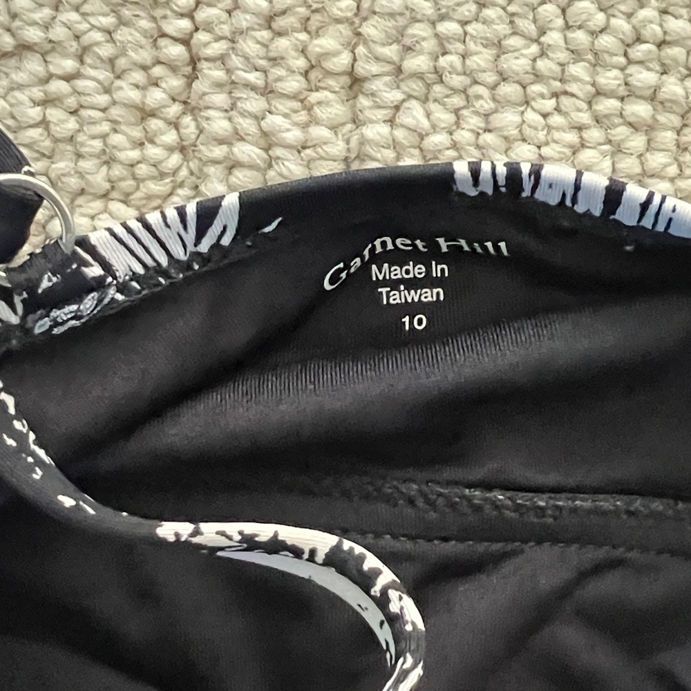 Garnet Hill Black and White Palm Print Tankini - Picture 7 of 10